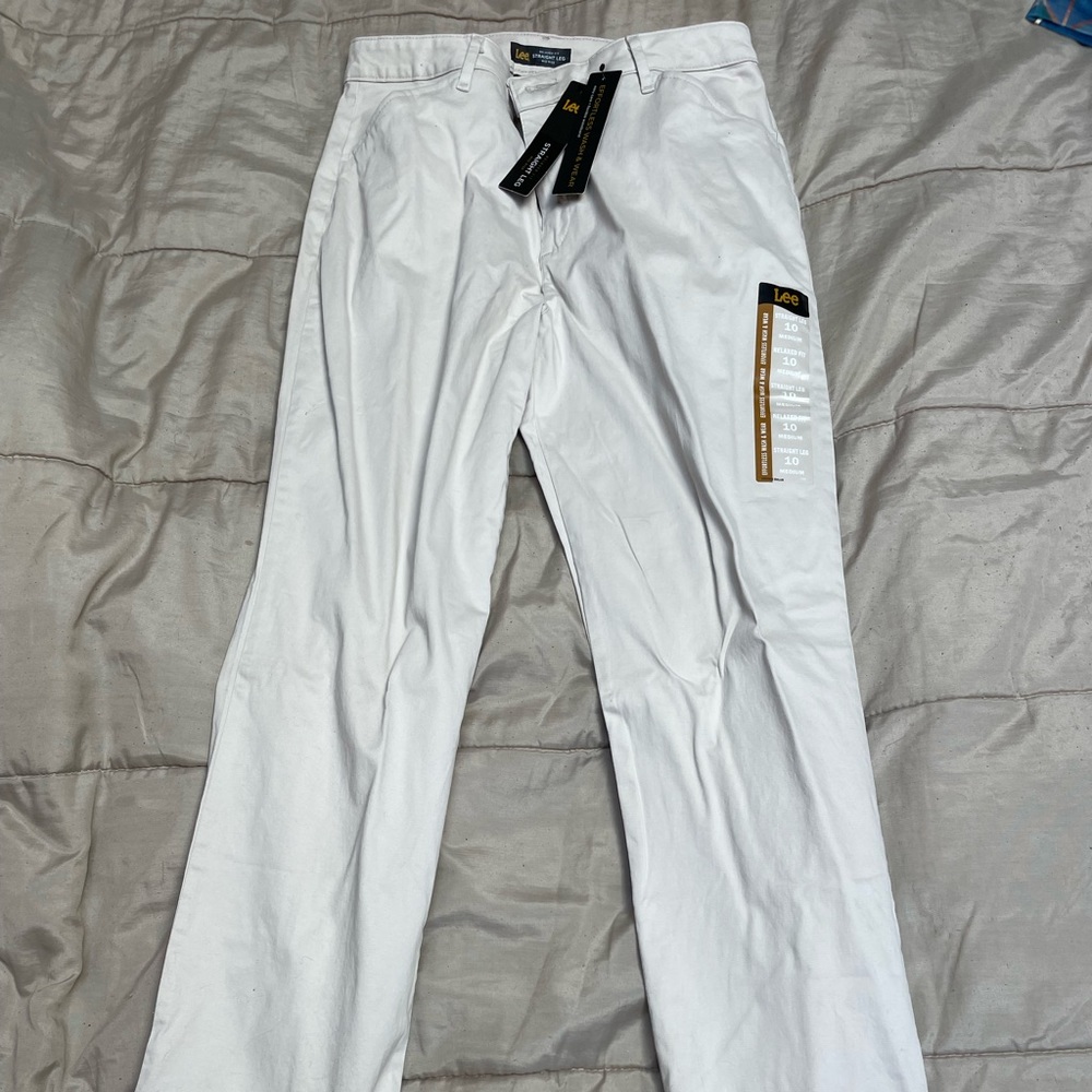 NWT Lee Women’s Khakis 10